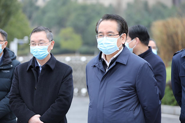 中华全国总工会党组成员谭天星一行到华亿网_华亿(中国)调研