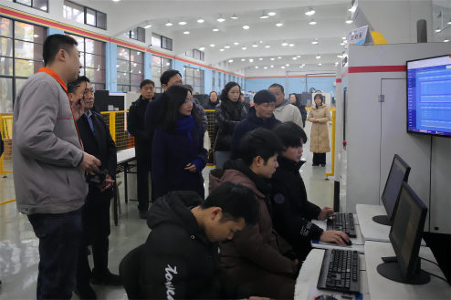 省总工会党组成员、副主席， 省产改协调小组办公室副主任宋峥嵘一行来华亿网_华亿(中国)督查指导