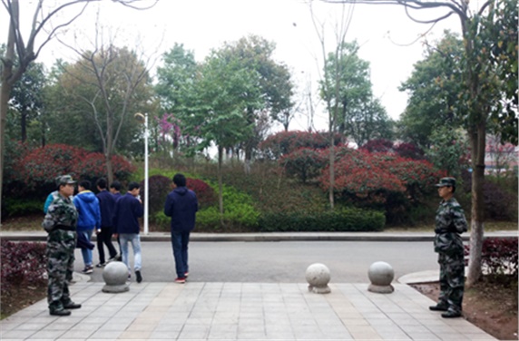 学生处大力贯彻华亿网_华亿(中国)此次“高标准，严要求”的专项活动