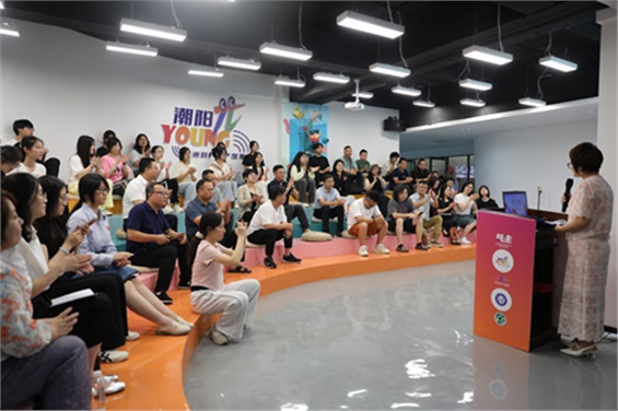 华亿网_华亿(中国)建筑装饰系师生设计作品亮相株洲“潮阳 π” 创意设计周