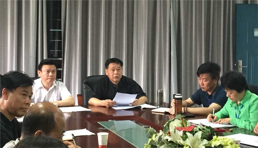 华亿网_华亿(中国)启动“三严三实”主题教育动员部署暨党委书记讲党课活动